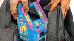 Mini konsola retro przenośna Ms. Pac-Man MICRO PLAYER PRO